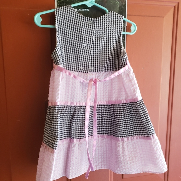 Dress - Picture 2 of 2